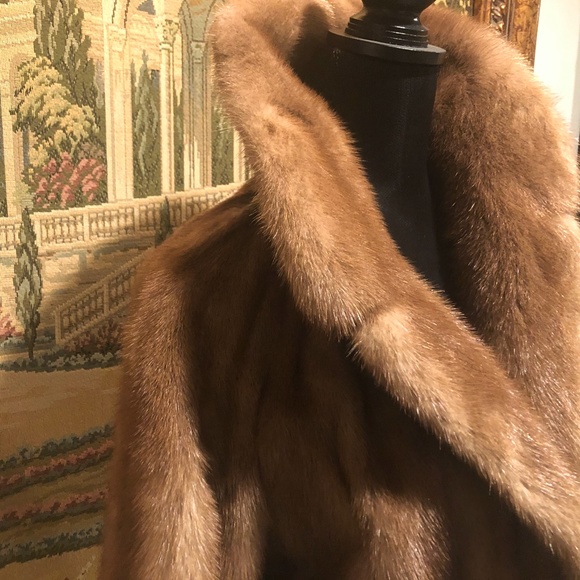 Mink Fur Coat Leakas Furs Beautiful Perfect - Picture 2 of 10